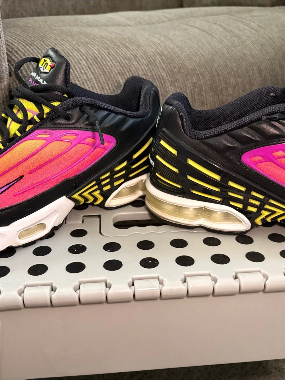 Nike Air Max Plus 3 Hyper Violet Size 9.5